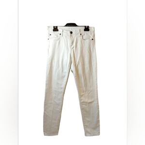 Kut from the Kloth White Jeans: The Perfect Blend of Style and Comfort